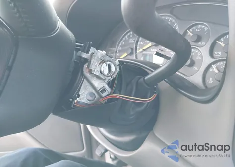 2000 GMC Sierra 1500 Sle из США, поврежденный, VIN 2GTEK19T5Y1383680